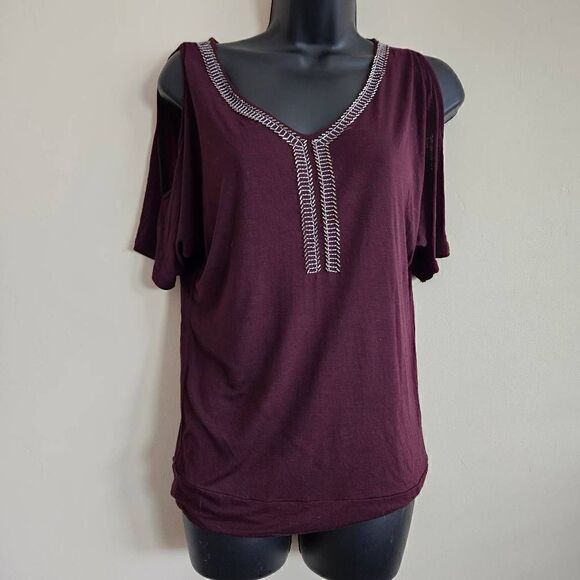 Cable & Gauge Cold Shoulder Beaded Blouse - Picture 1 of 7